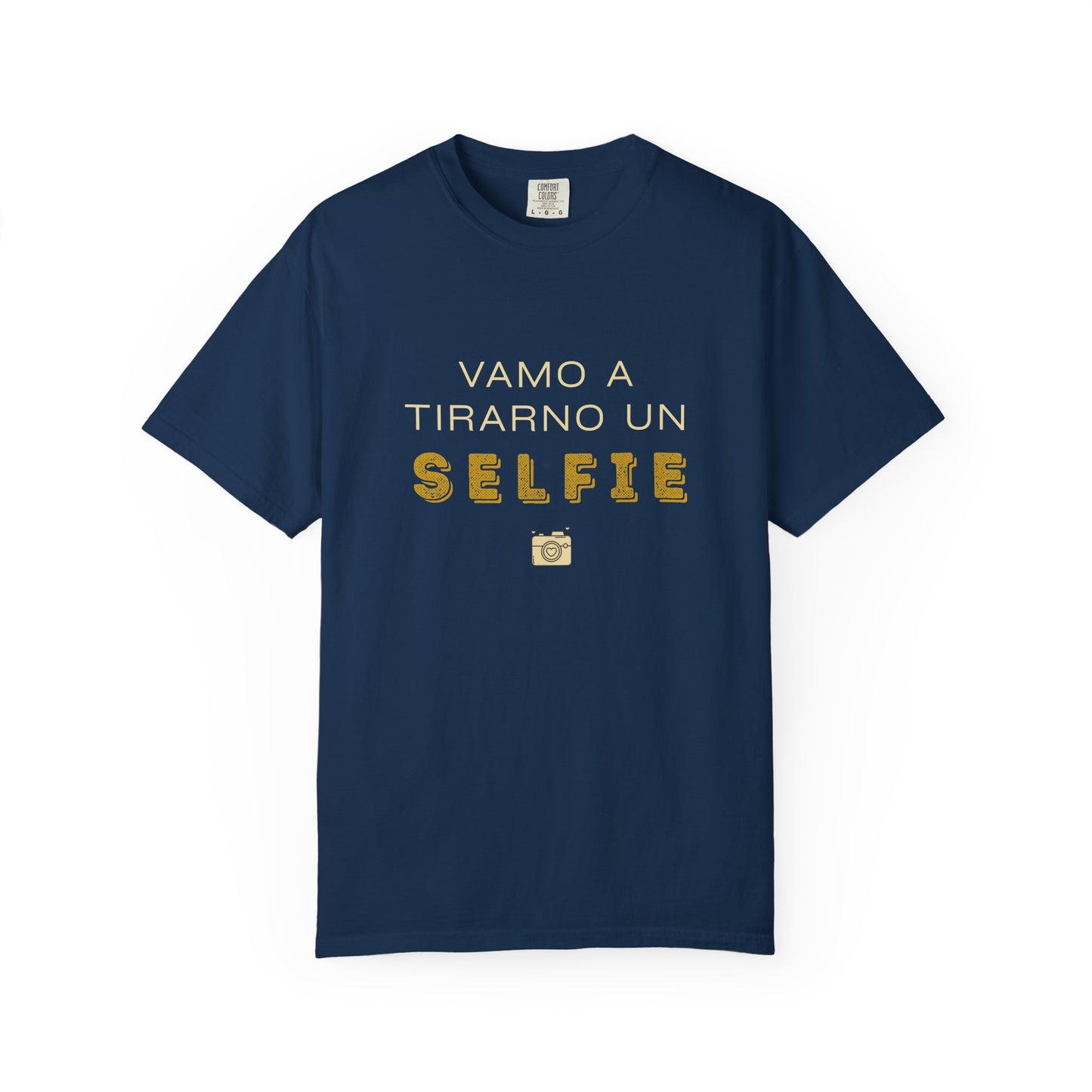 Vamo A Tirarno Un Selfie Unisex T-Shirt | Viral Selfie Graphic Tee